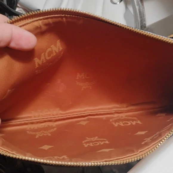 MCM Visetos Pouch/Shoulder Bag Vintage But Good Condition Overall - Picture 8 of 11